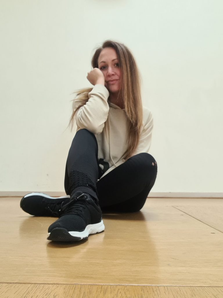 openingsdans, bruiloftsdans, trouwdans, dans, dansen, openingdans, bruiloftdans, trouw, huwelijk, huwelijksdans choreografie, trouwbeurs, trouwen, breda, persoonlijk, op maat, stek, brabant, weddingdj, bruiloftsdj, dj, fotograaf, fotograve, bruiloftsfotograaf, vrijgezellenfeest, vrijgezellen, privelessen, bruiloftsmuziek